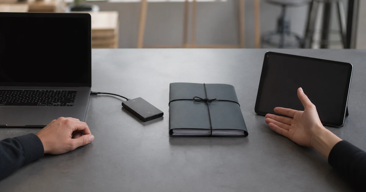 Filekub vs WeTransfer: 7 Handoff Checks 1 Filekub vs WeTransfer recipient handoff tested between a laptop and tablet